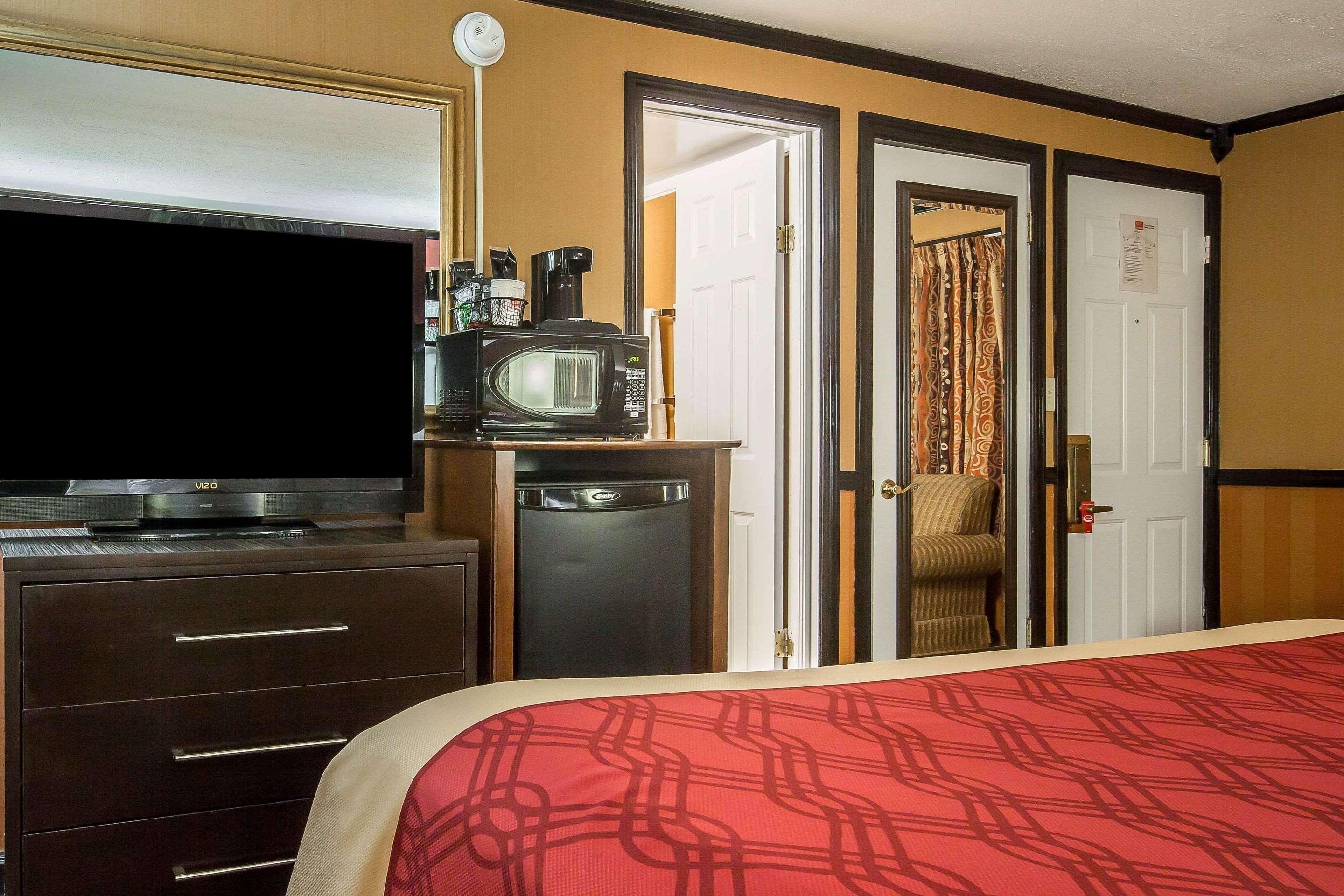 Econo Lodge Montpelier I-89 Bagian luar foto