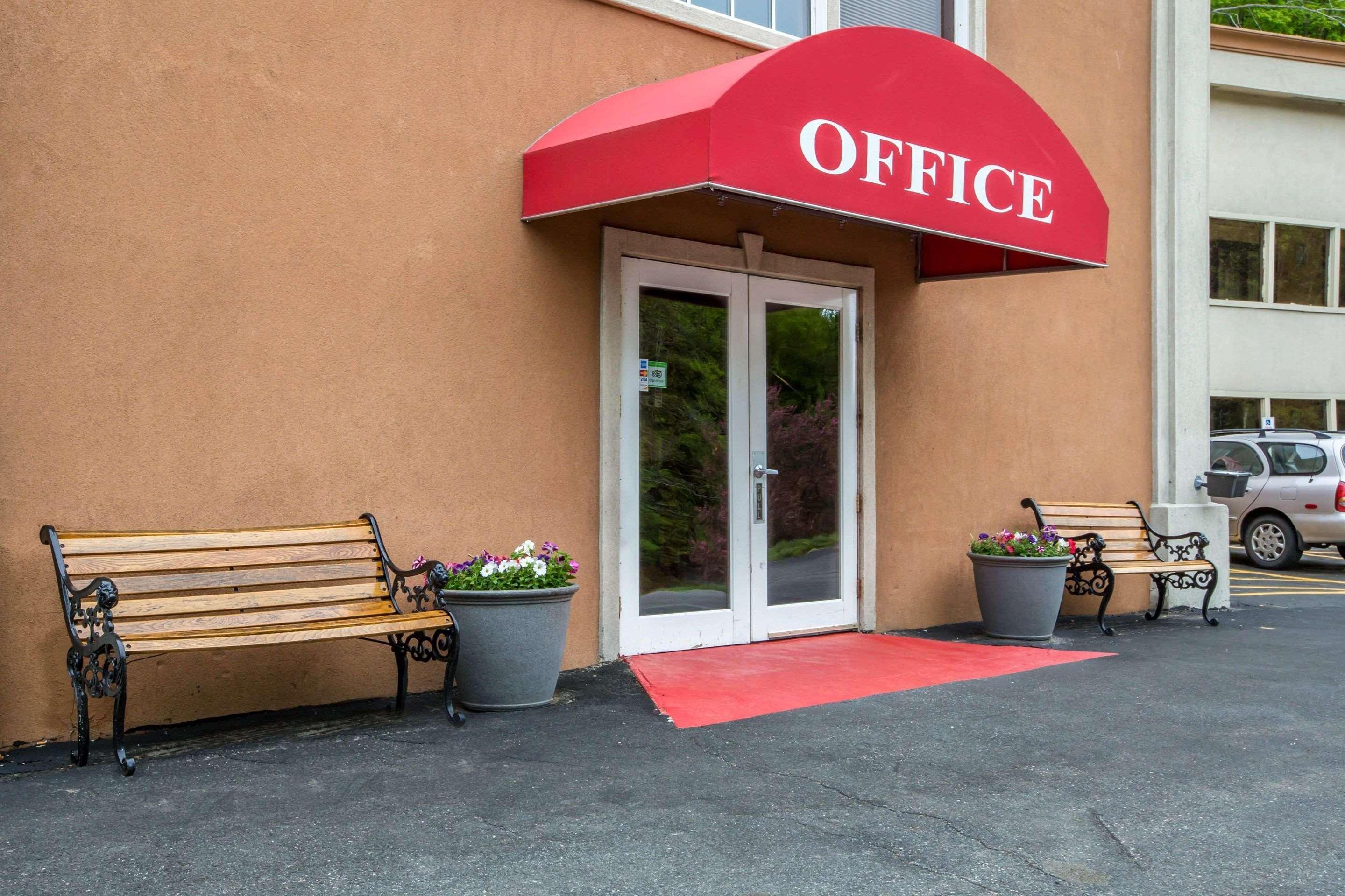 Econo Lodge Montpelier I-89 Bagian luar foto