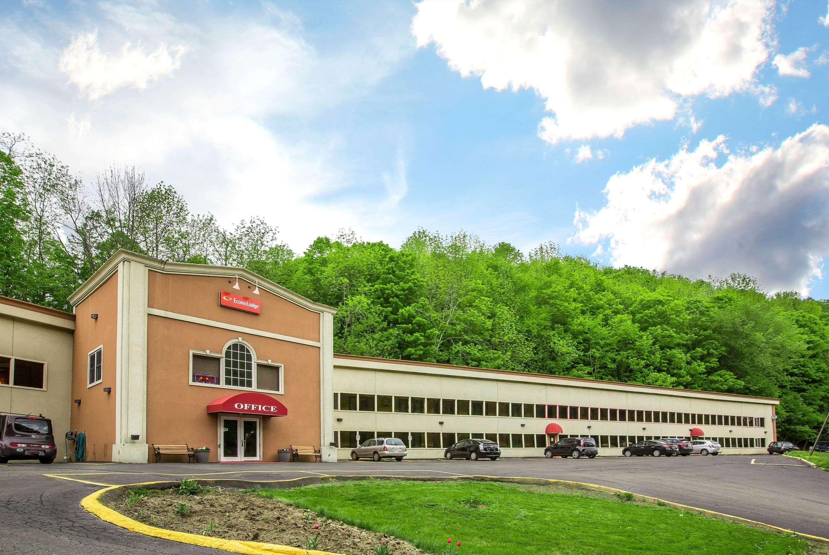 Econo Lodge Montpelier I-89 Bagian luar foto