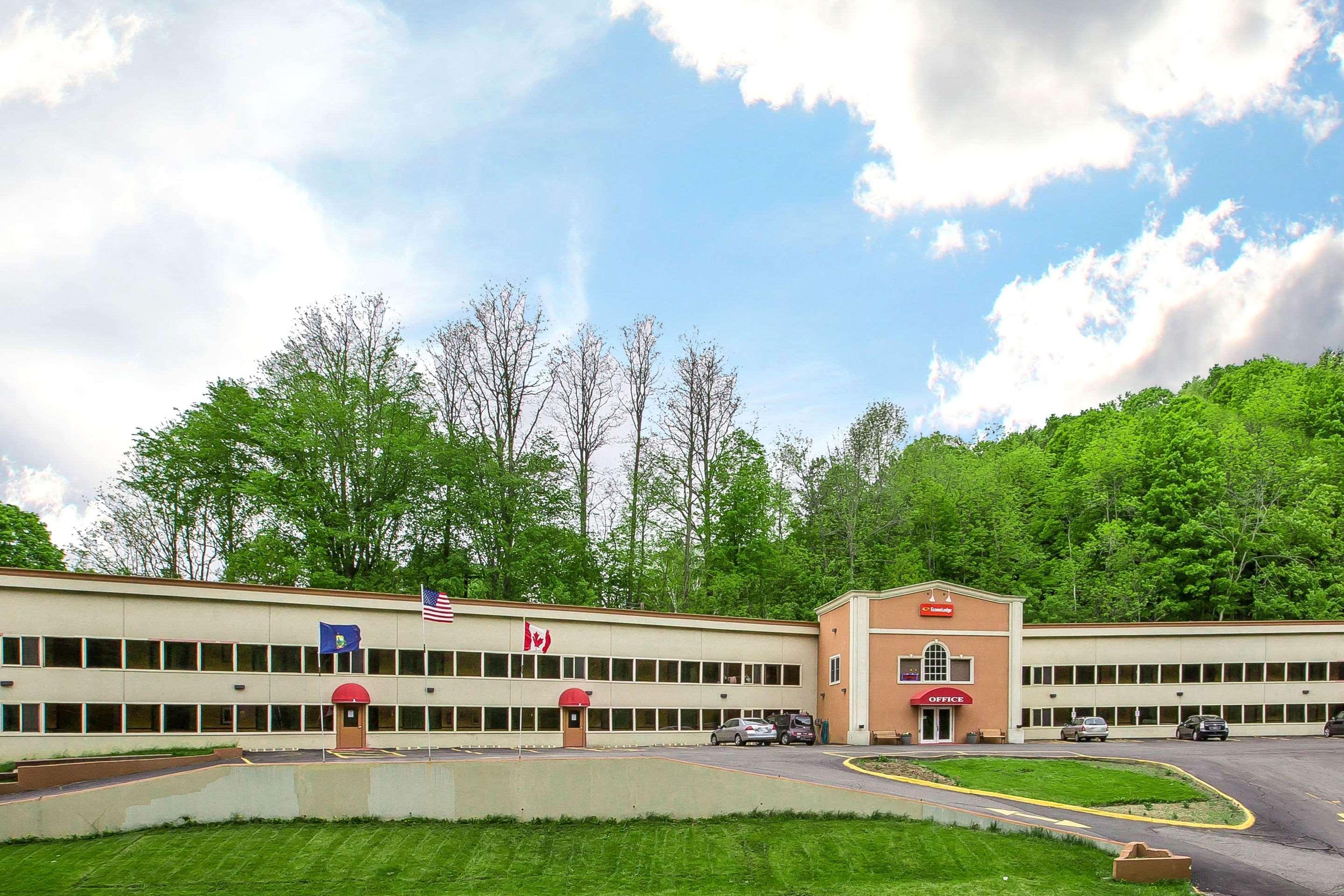 Econo Lodge Montpelier I-89 Bagian luar foto