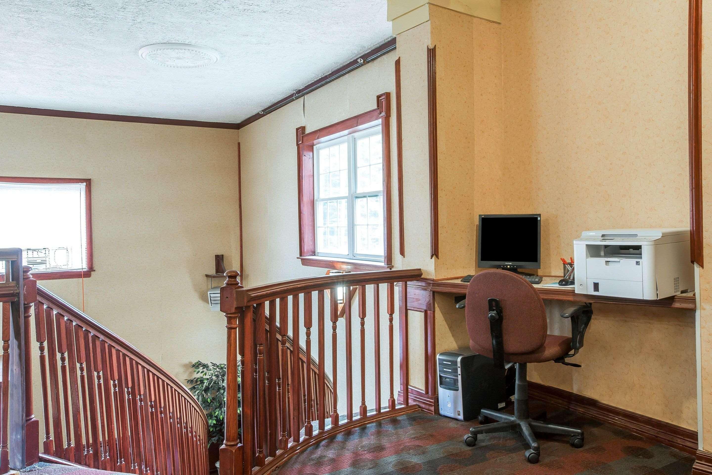 Econo Lodge Montpelier I-89 Bagian luar foto