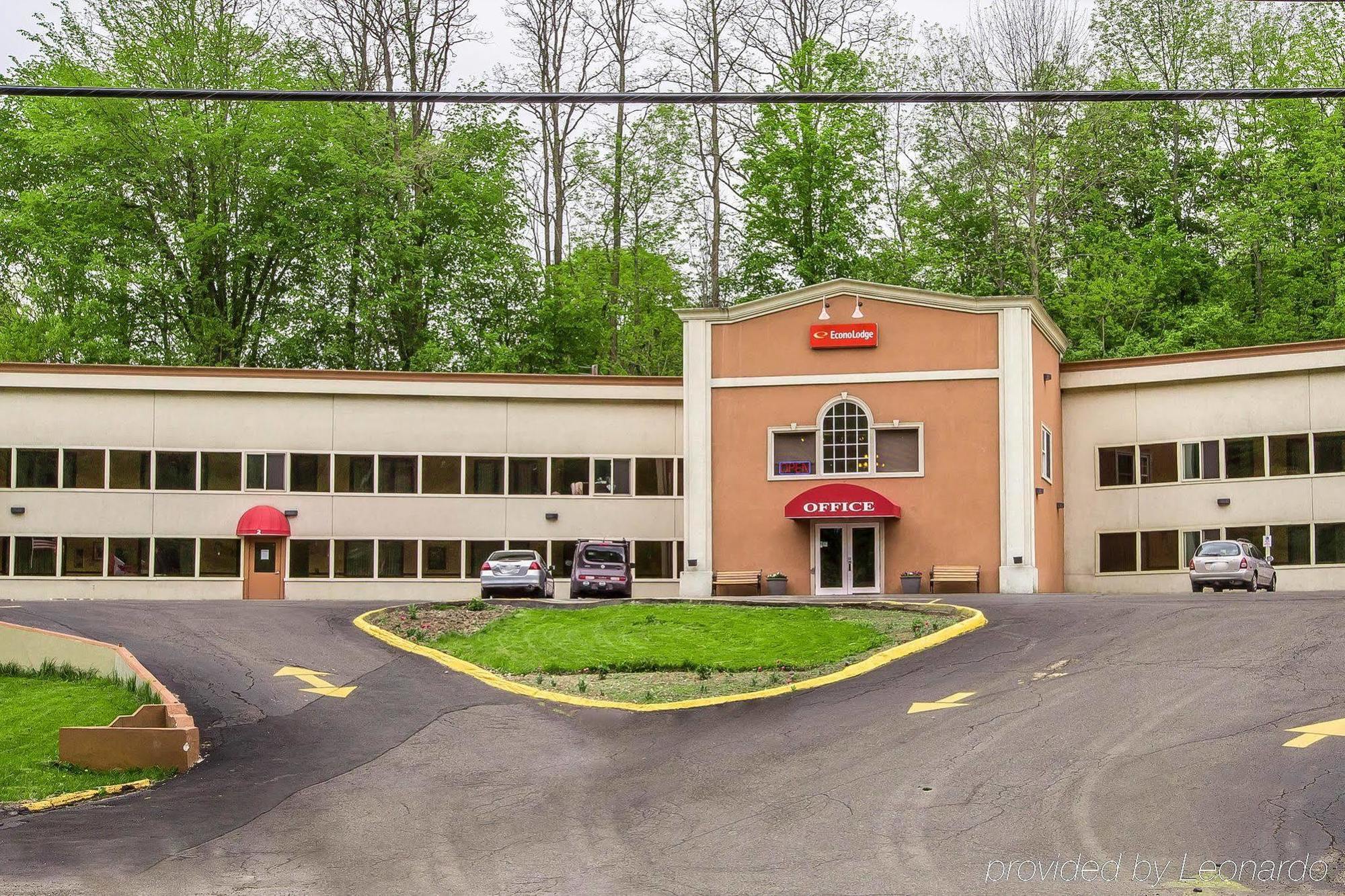 Econo Lodge Montpelier I-89 Bagian luar foto